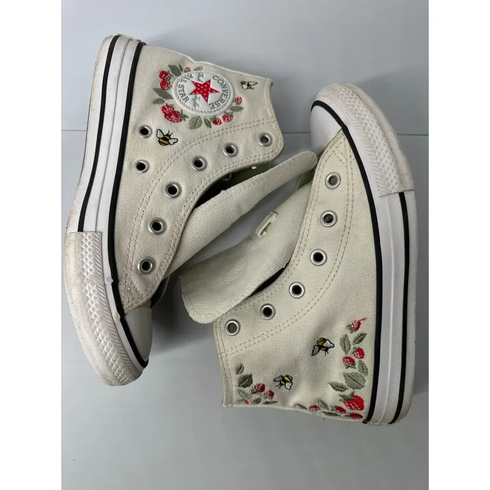 Converse Chuck Taylor All Star strawberries and bees kids size 1
